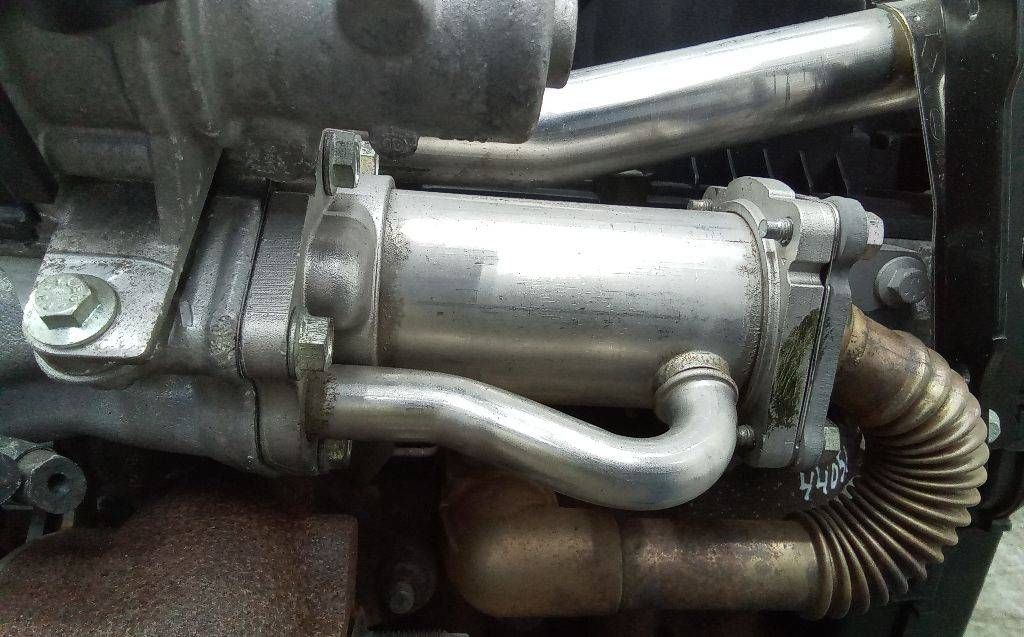 охладитель EGR / Радиатор EGR Renault Megane 2 поколение [рестайлинг] 2008, 1.5 л., дизель, МКПП, 8200729079