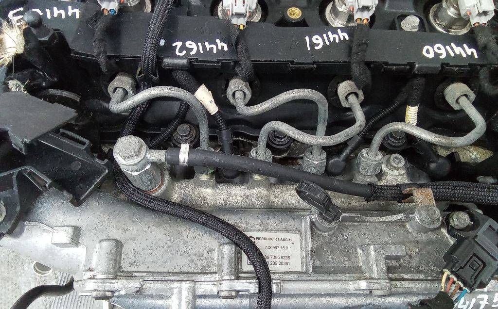 топливная рампа Opel Zafira 2 поколение (B) [рестайлинг] 2010, 1.7 л., МКПП