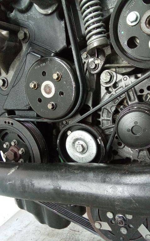 кронштейн генератора Peugeot 607 1 поколение [рестайлинг] 2006, 2.7 л., дизель, АКПП