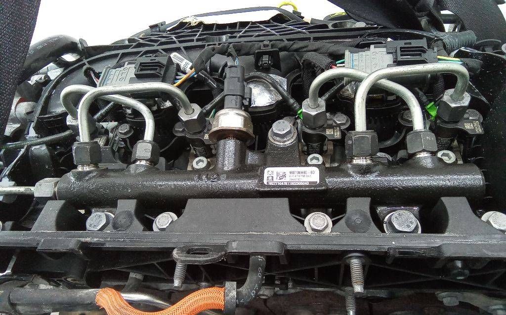 топливная рампа Ford Mondeo 4 поколение 2010, 2.0 л., дизель, АКПП, 9681909680