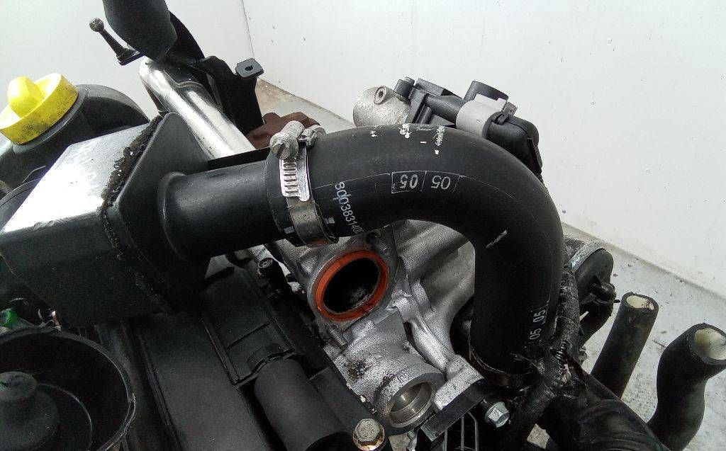 патрубок интеркулера Renault Clio 3 поколение 2006, 1.5 л., дизель, МКПП, 800383140D