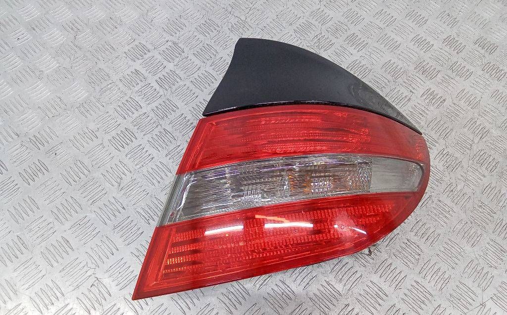 фонарь задний правый Mercedes-Benz CLC-Класс 1 поколение 2008, A2038205264
