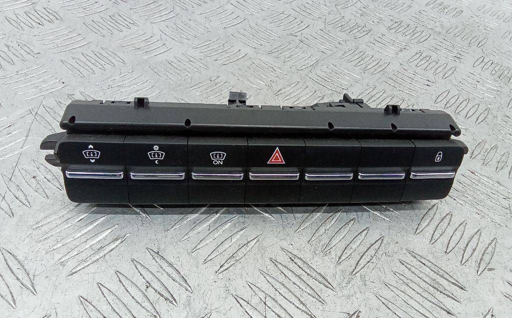 кнопка (выключатель) Peugeot 5008 1 поколение 2011, 96672392XT