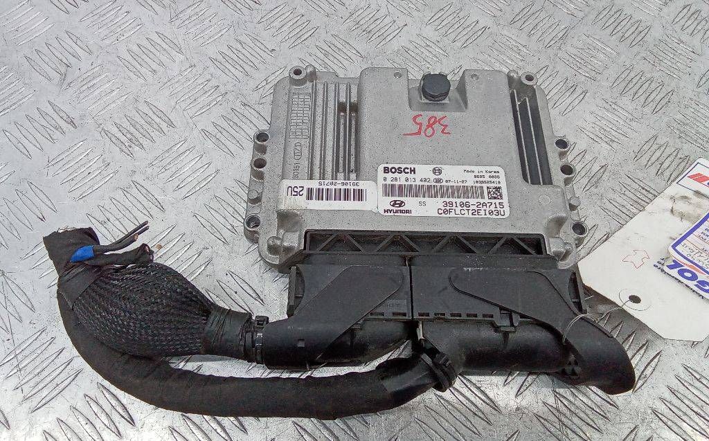блок управления двигателем Hyundai i30 1 поколение 2008, 39106-2A715