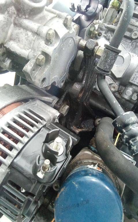 кронштейн генератора Peugeot 406 1 поколение 1997, 1.9 л., дизель, МКПП