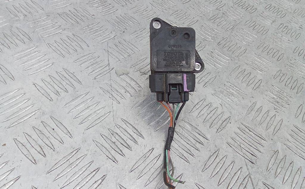 расходомер воздуха Toyota Yaris XP9 2007, 1.3 л., бензин, МКПП, 22204-0J010