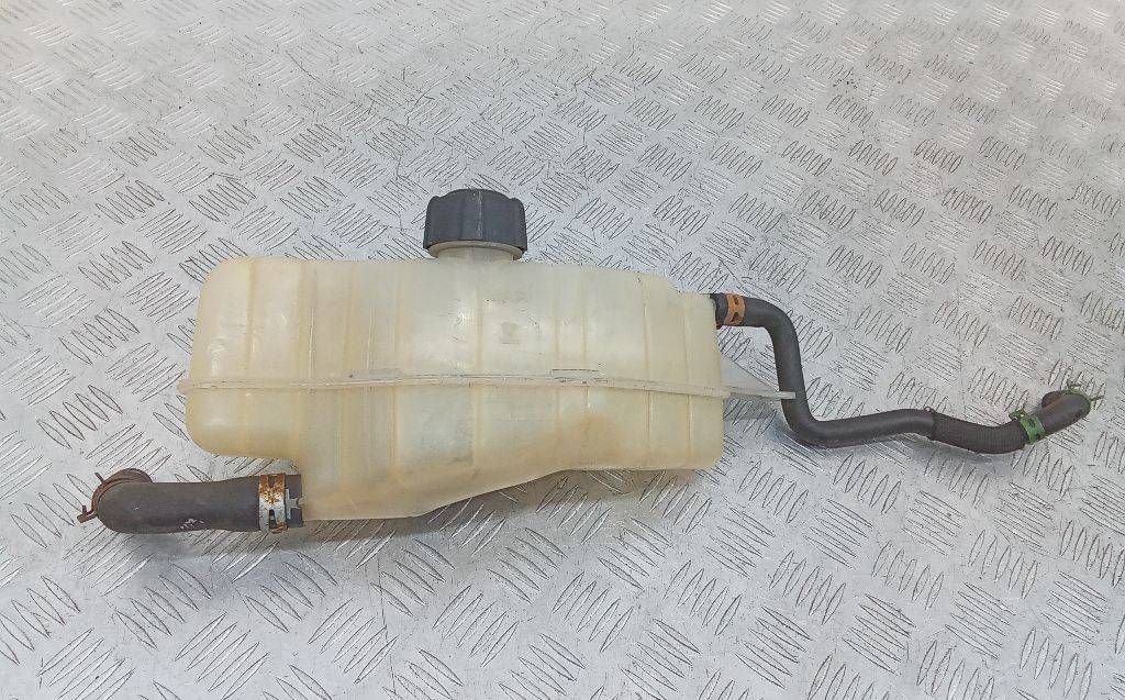 бачок расширительный Renault Clio 3 поколение 2006