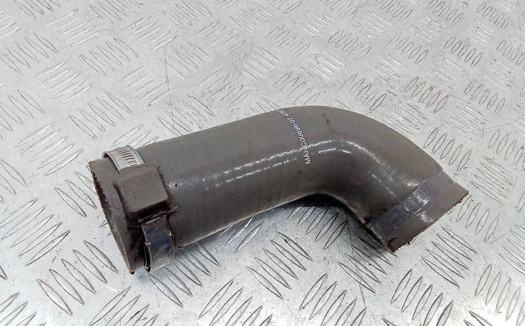 патрубок интеркулера Renault Megane 2 поколение [рестайлинг] 2007, 1.9 л., дизель, МКПП, MANC00896-07