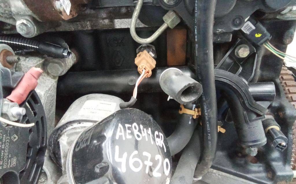 трубка охлаждающей жидкости Renault Modus 1 поколение 2005, 1.5 л., дизель, МКПП