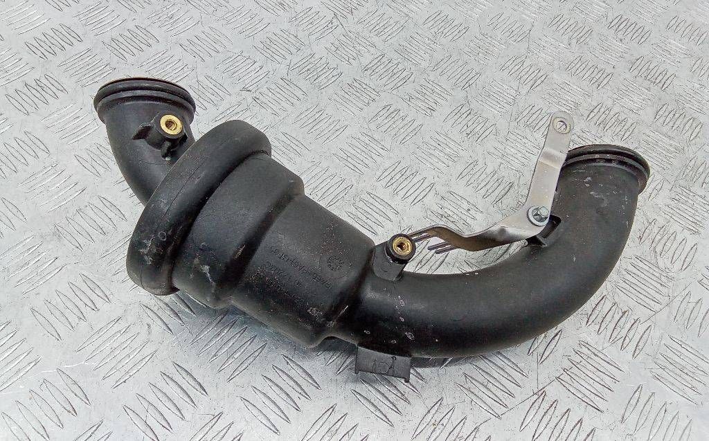 патрубок интеркулера Mercedes-Benz CLA-Класс C117 2015, 2.2 л., дизель, A6511400387