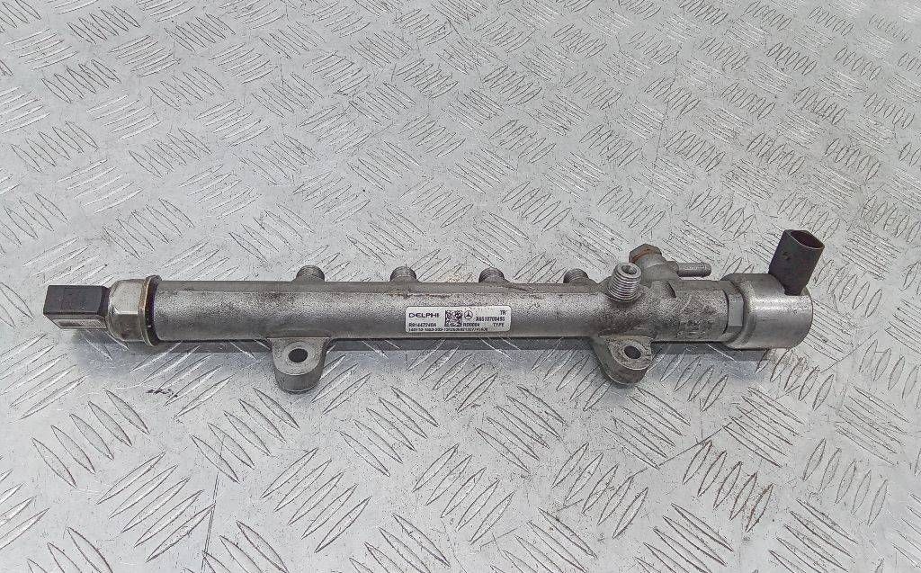 топливная рампа Mercedes-Benz CLA-Класс C117 2015, 2.2 л., дизель, A6510700495