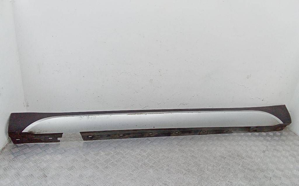 накладка на порог BMW X1 E84 2011, 51772990599