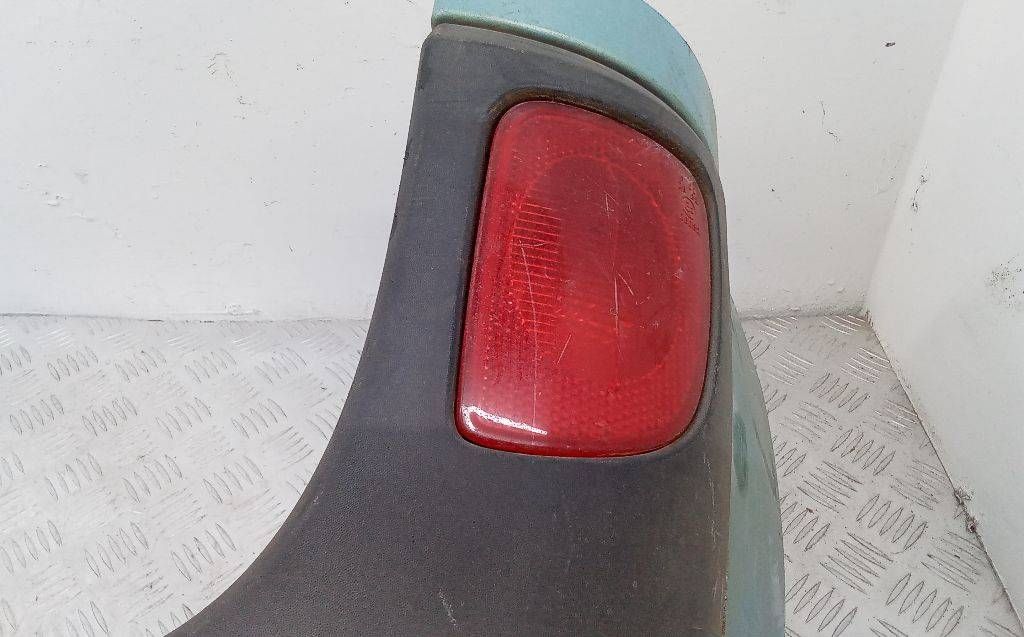 фонарь противотуманный правый Renault Kangoo 2 поколение 2010, 8200419908