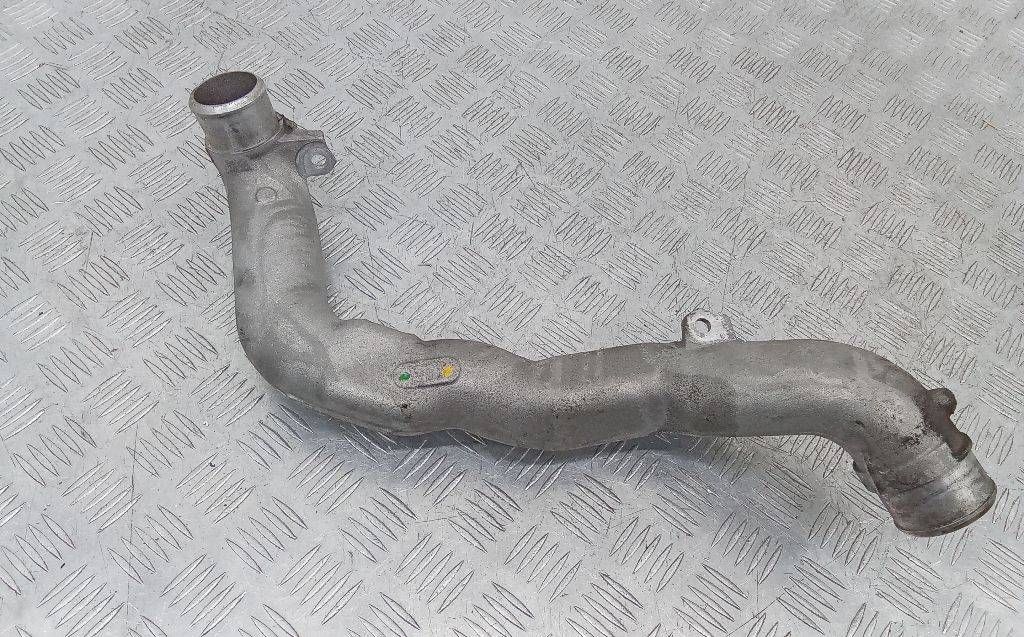 патрубок (трубопровод, шланг) Mazda 6 1 поколение [рестайлинг] 2007, 2.0 л., дизель, МКПП