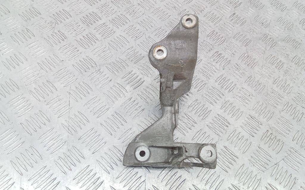 кронштейн компрессора кондиционера Renault Megane 3 поколение 2012, 147177968R