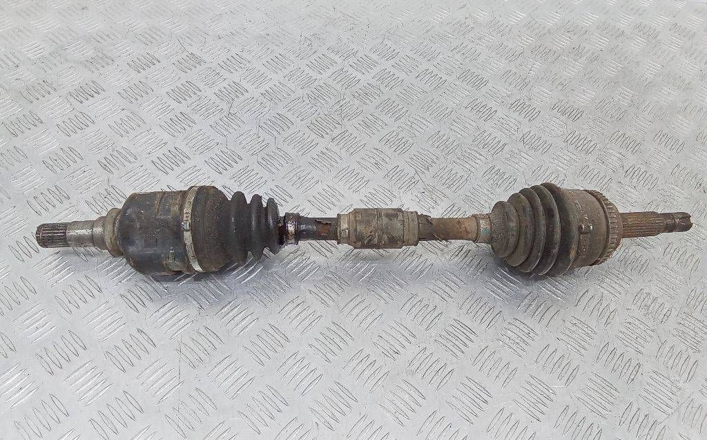 полуось передняя левая (приводной вал, ШРУС) Toyota Corolla 10 поколение (E140/E150) 2008