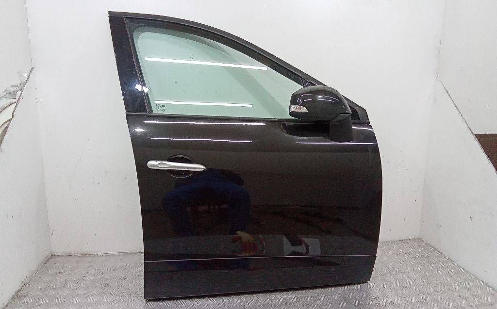 дверь передняя правая Renault Grand Scenic 3 поколение 2010