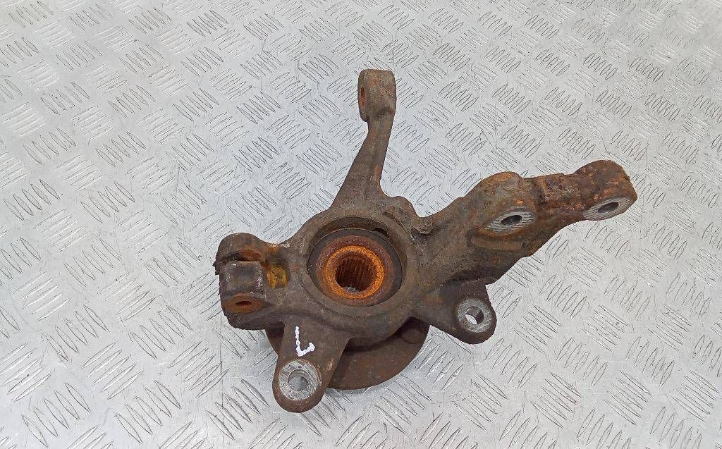 кулак поворотный левый Ford Fiesta 6 поколение 2011, 1.2 л., бензин