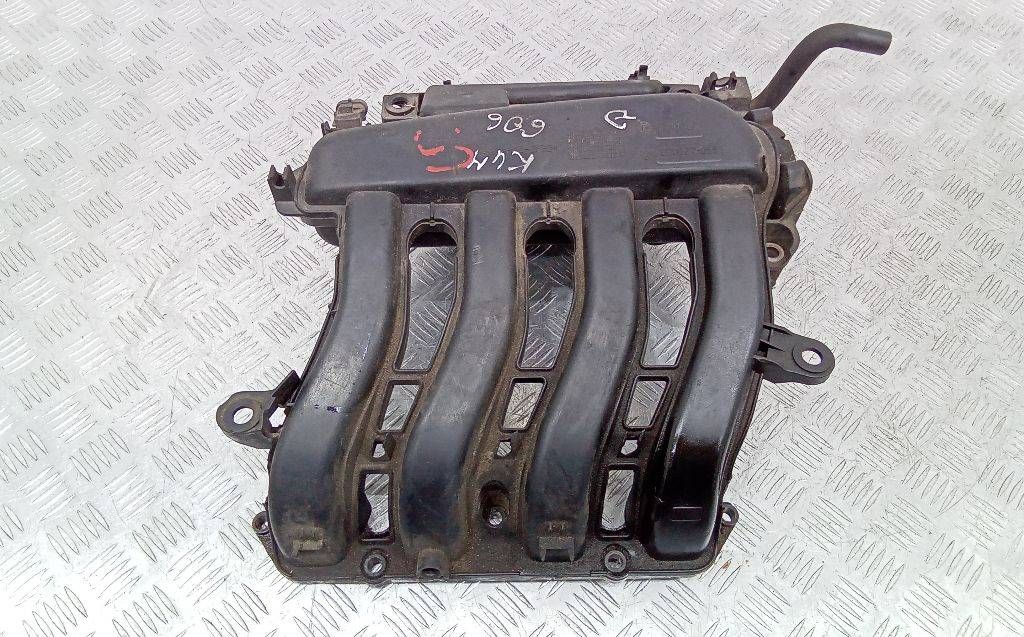 коллектор впускной Renault Modus 1 поколение 2005, 1.6 л., бензин, МКПП, 8200275053