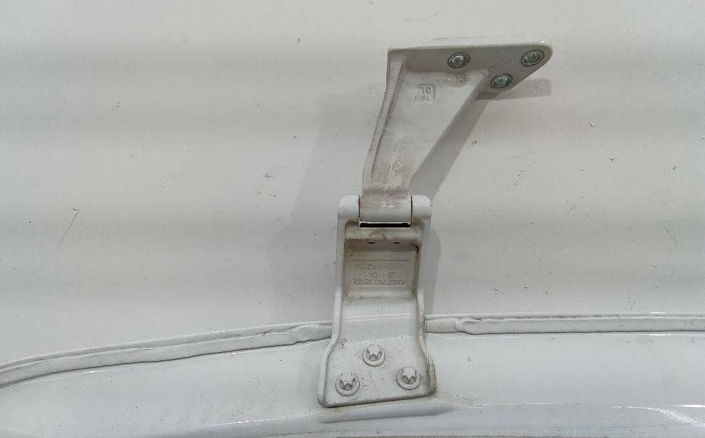 петля двери Mercedes-Benz Vito W447 2016, A4477400337