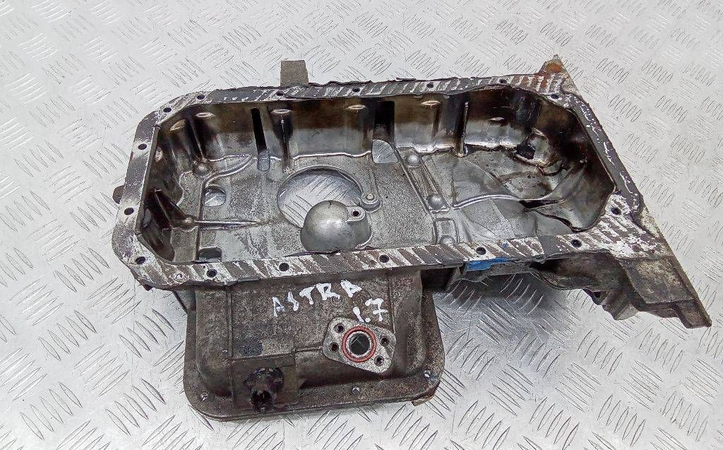 масляный поддон Opel Astra J 2011, 1.7 л., дизель