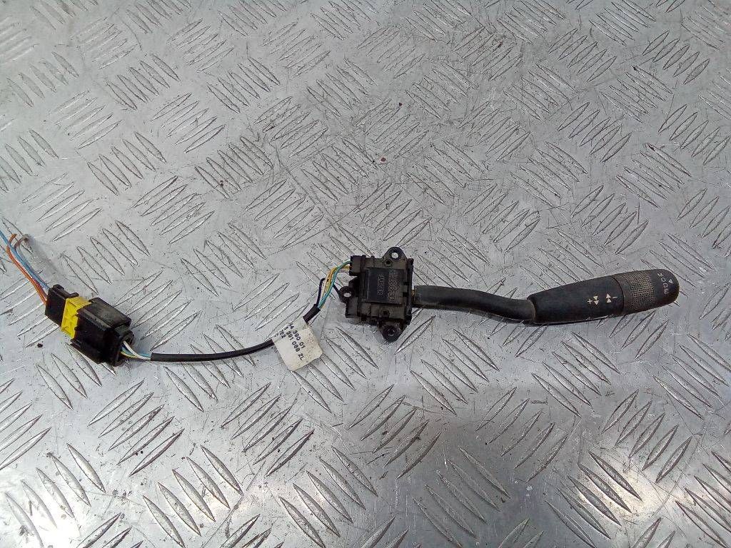 переключатель подрулевой (стрекоза) Peugeot 607 1 поколение 2000, 96391088ZL