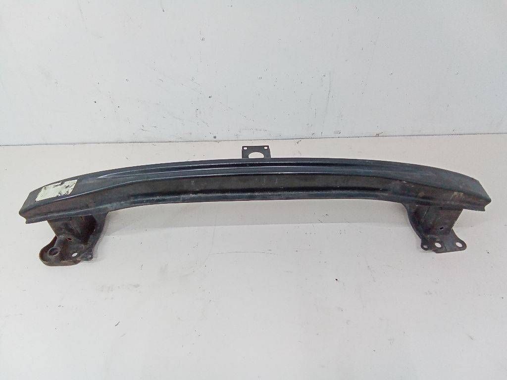 усилитель бампера переднего Volkswagen Golf 5 поколение 2006, 1K0807582