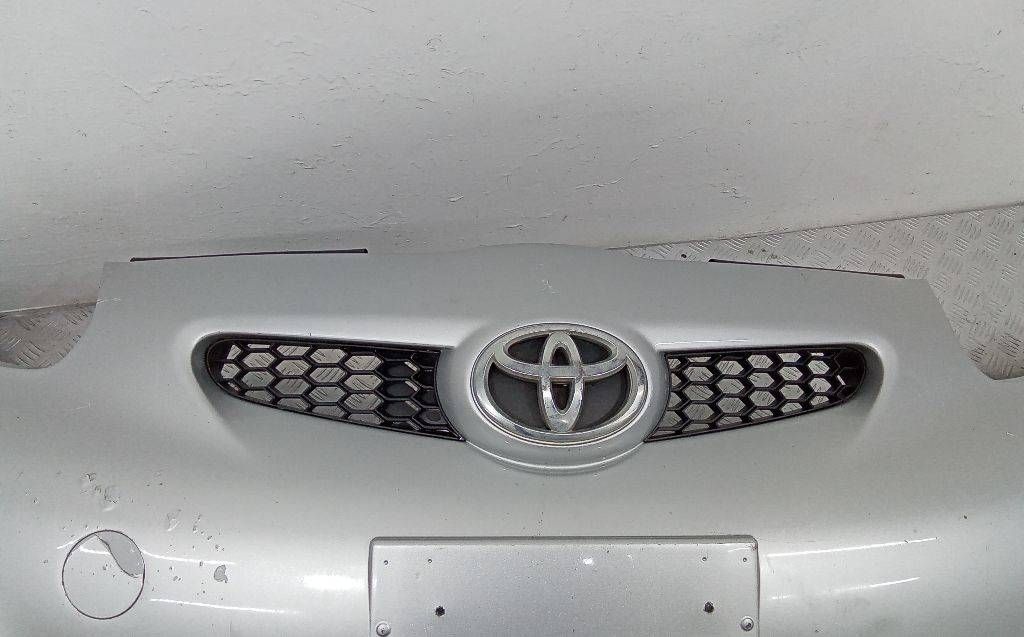 решетка радиатора Toyota Aygo 1 поколение AB10 [рестайлинг] 2011, 53111-0H020
