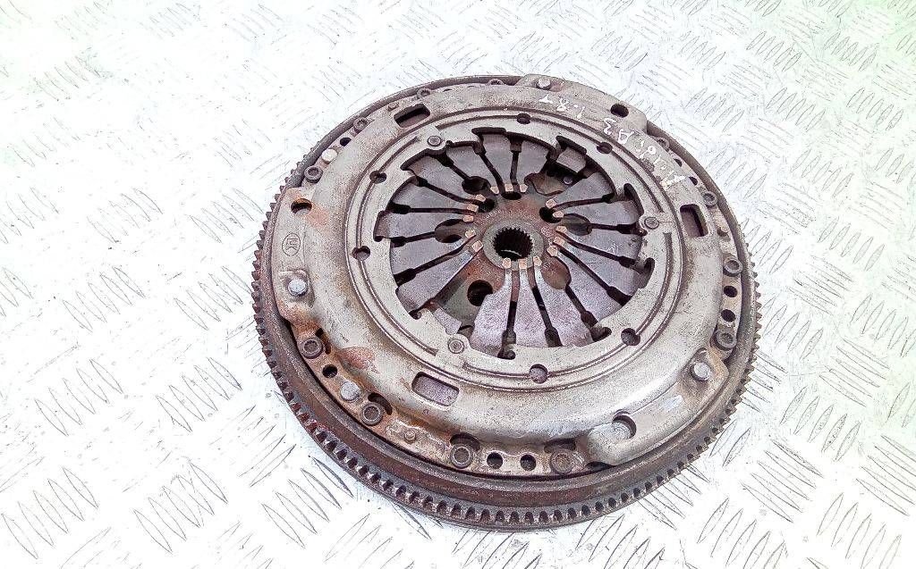 комплект сцепления Audi A3 8P 2005, 1.8 л., бензин, МКПП, 038141025