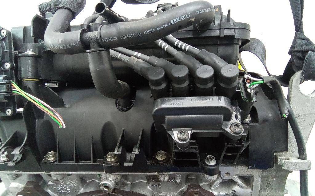 катушка зажигания Dacia Sandero 1 поколение 2009, 1.2 л., бензин, МКПП, 8200734204