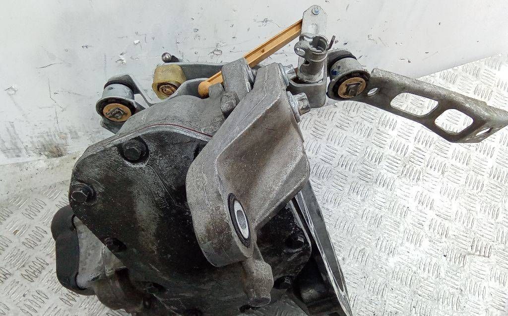 кронштейн КПП Opel Corsa D 2010, 1.3 л., дизель, МКПП, 13130723