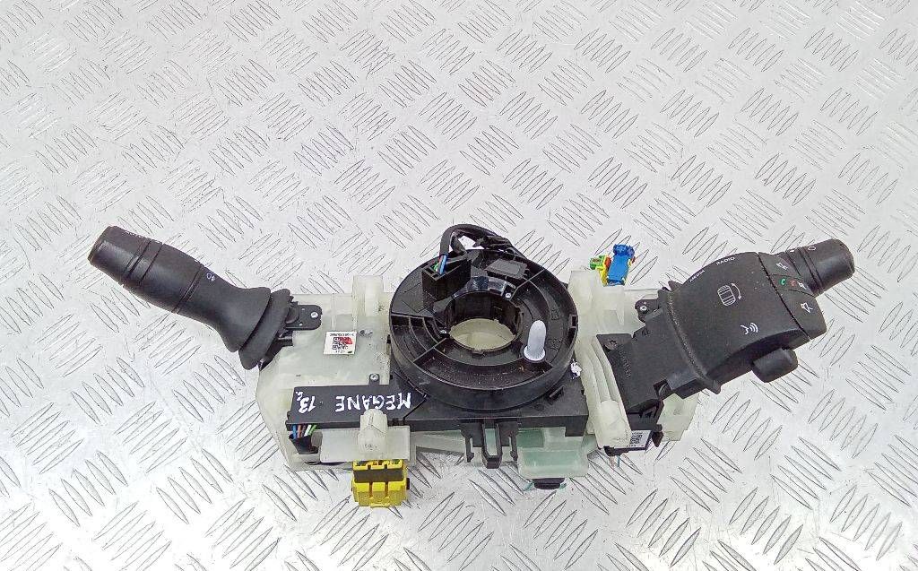 переключатель подрулевой (стрекоза) Renault Megane 3 поколение 2013, 255670019R