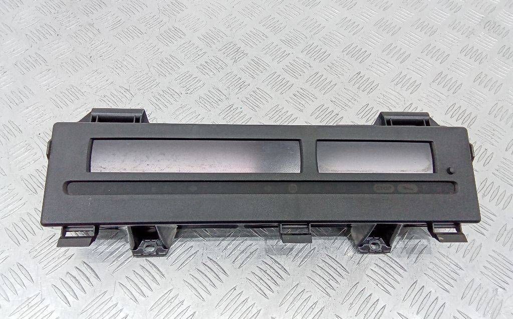 щиток приборов (приборная панель) Renault Scenic 3 поколение 2009, 250450011R