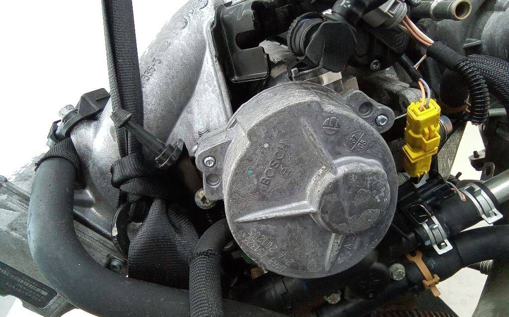 насос вакуумный Renault Laguna 2 поколение [рестайлинг] 2006, 1.9 л., дизель, МКПП