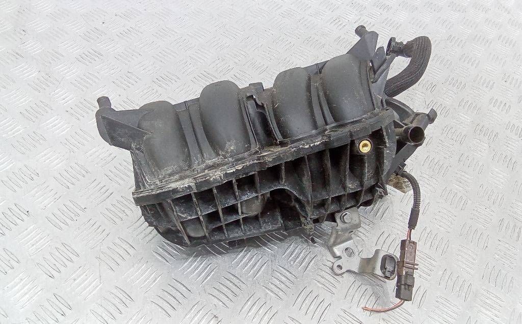 коллектор впускной Peugeot 207 1 поколение [рестайлинг] 2010, 1.6 л., бензин, МКПП, V76057338001
