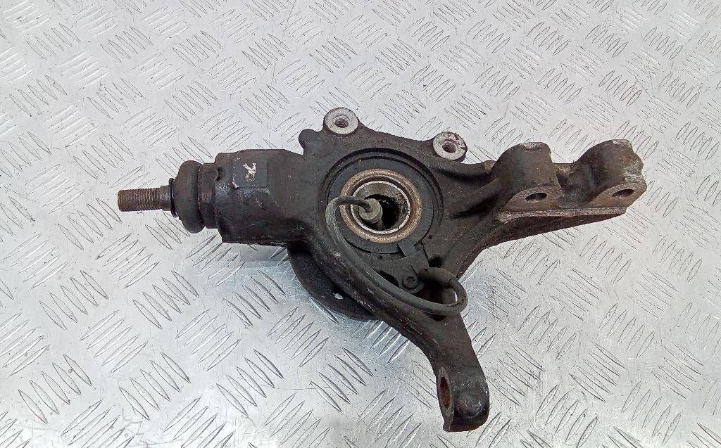 кулак поворотный правый Peugeot Partner 2 поколение (B9) 2009, 1.6 л., дизель