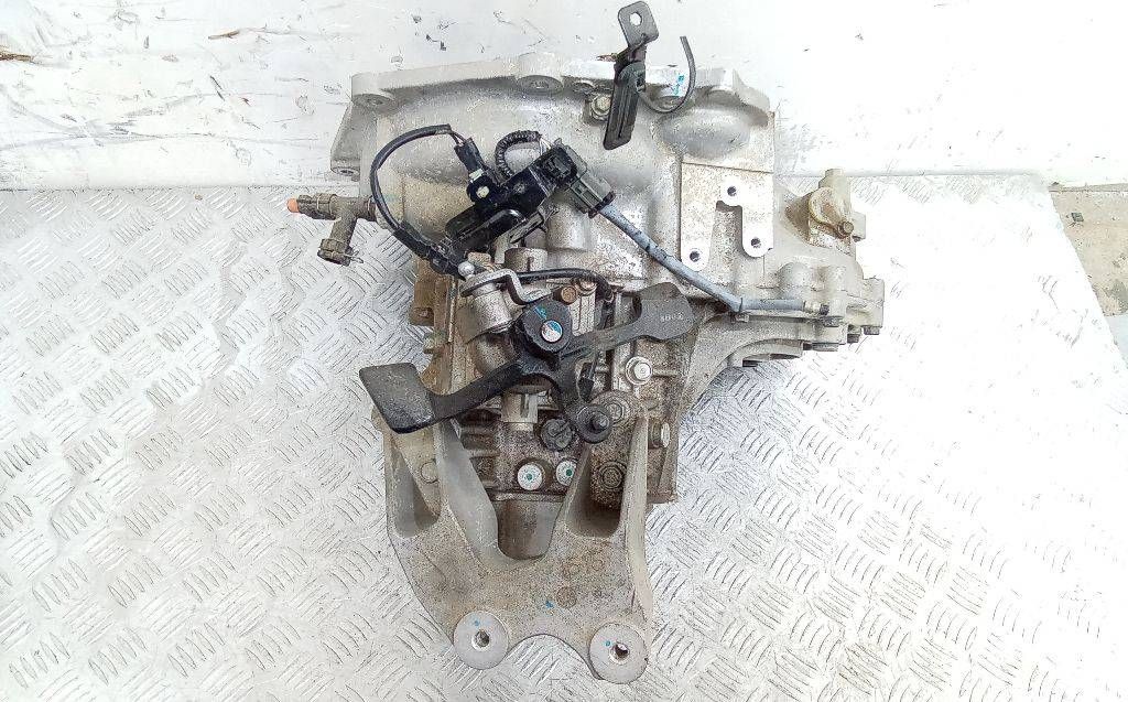 КПП механическая (МКПП) Opel Karl 1 поколение 2018, 1.0 л., бензин, МКПП, 25193045, BLZ