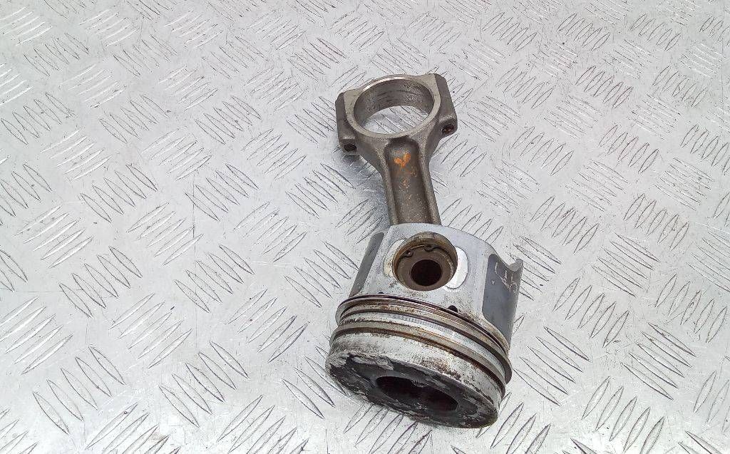 шатун Renault Laguna 2 поколение 2004, 1.9 л., дизель