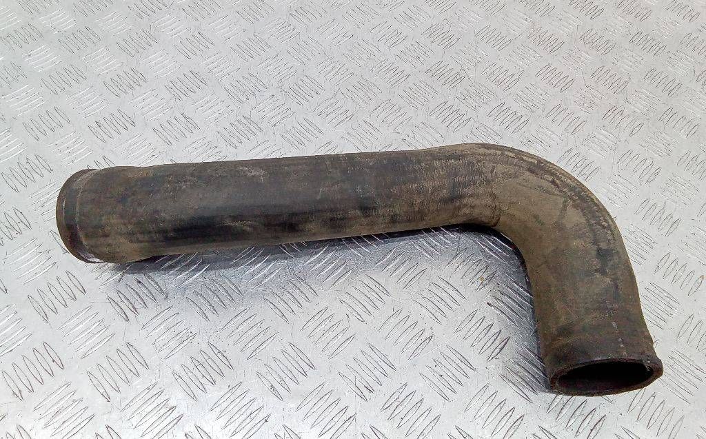 патрубок интеркулера Mercedes-Benz Sprinter W901-904 1999, 9015282282