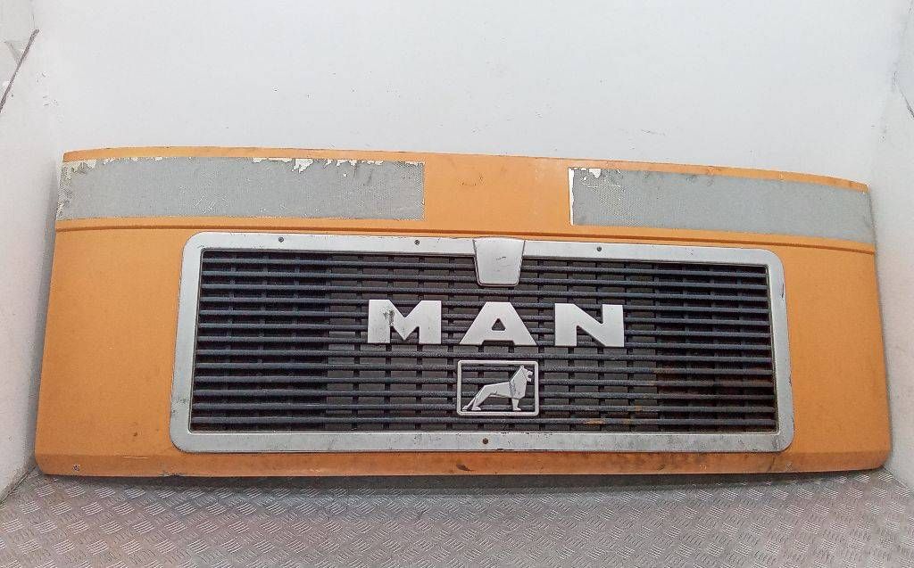 капот MAN F90 1 поколение 1996, 81611100016