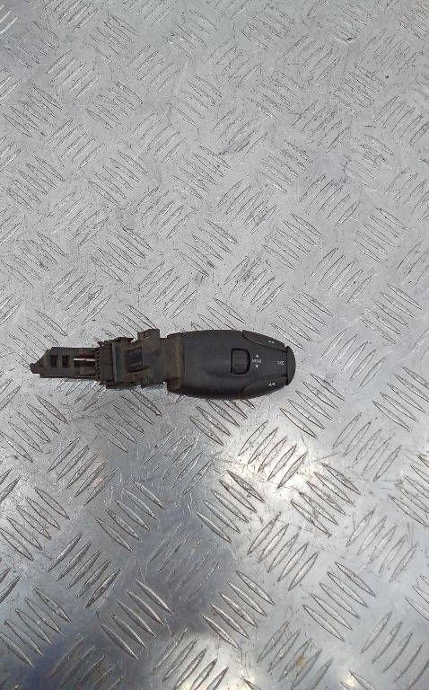 панель управления магнитолой Peugeot 307 1 поколение [рестайлинг] 2006, 9643454880