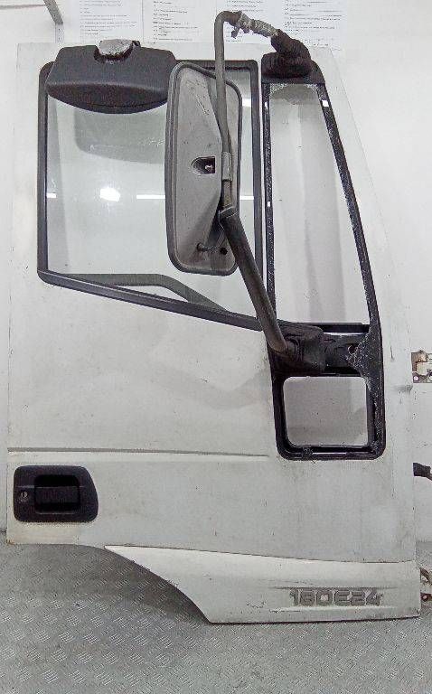 дверь передняя правая IVECO EuroCargo 3 поколение 2008