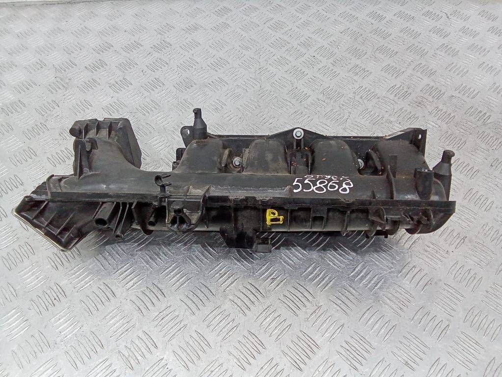 коллектор впускной Mercedes-Benz A-Класс W176 2013, 2.0 л., бензин, A2701420115