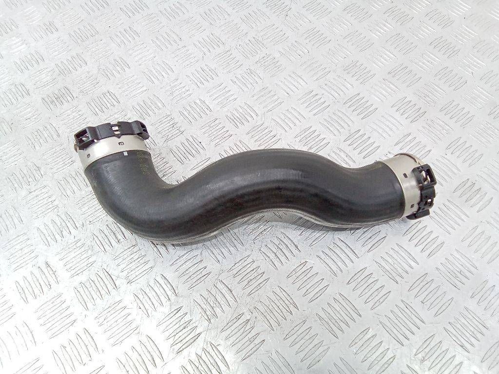 патрубок интеркулера Mercedes-Benz A-Класс W176 2013, 2.0 л., бензин, A2465280682