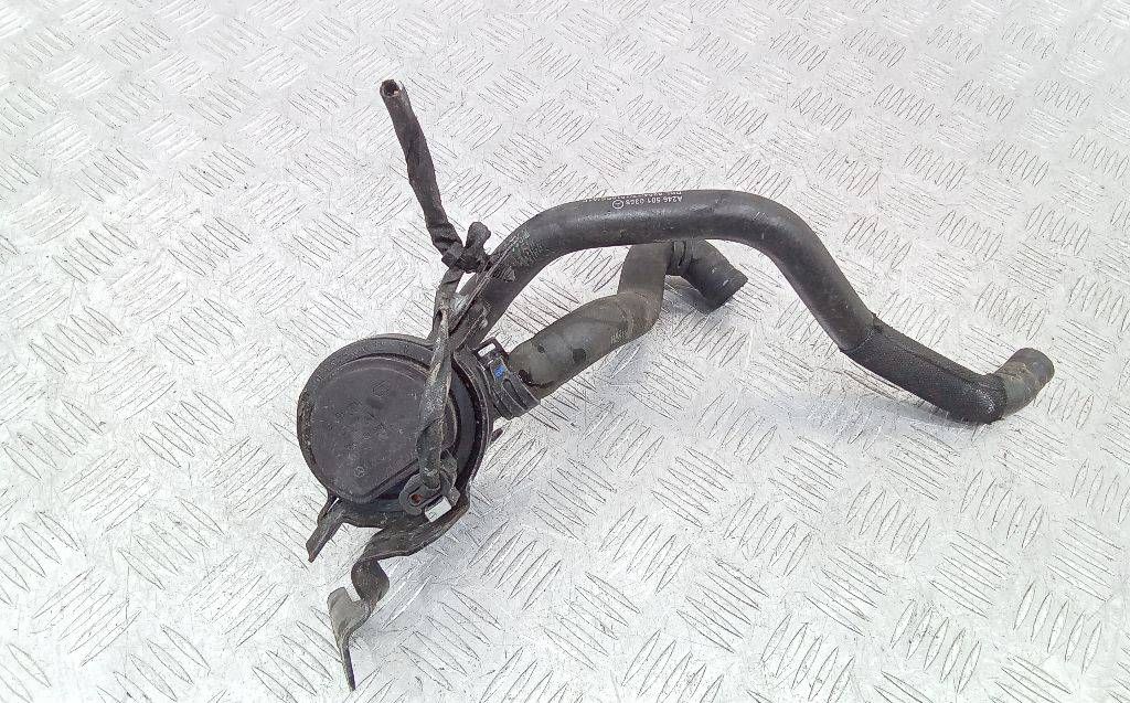 насос антифриза дополнительный Mercedes-Benz A-Класс W176 2013, 2.0 л., бензин, A0005000686