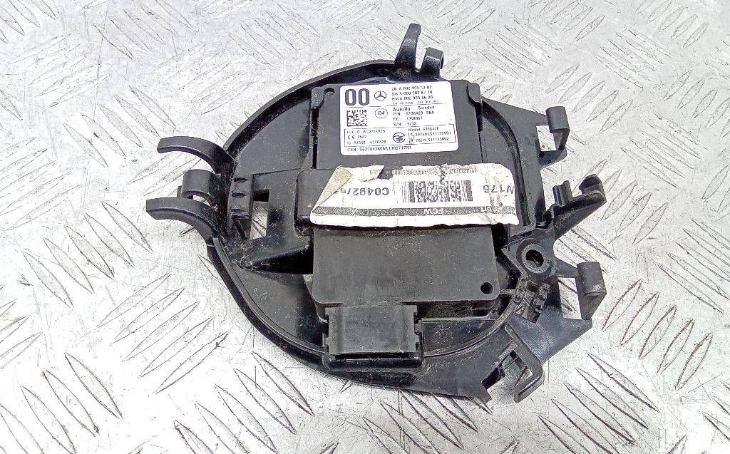 датчик мертвых (слепых) зон Mercedes-Benz A-Класс W176 2013, A0009051302, A0009028710
