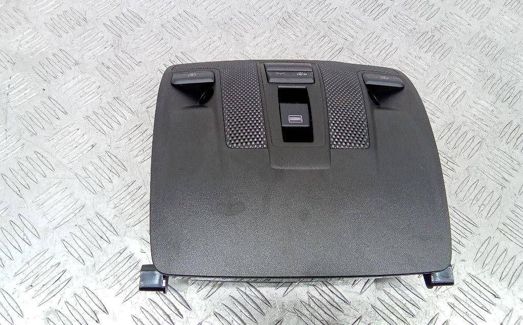фонарь салона (плафон) Mercedes-Benz A-Класс W176 2013, A0009001802