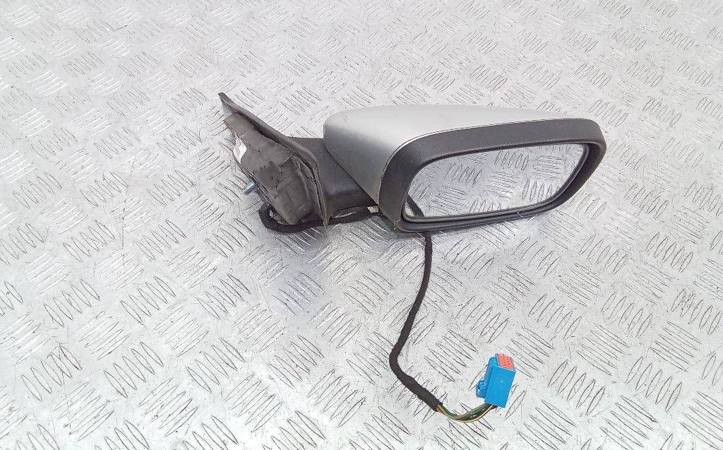 зеркало наружное правое Volvo S40 2 поколение 2004, 30674996
