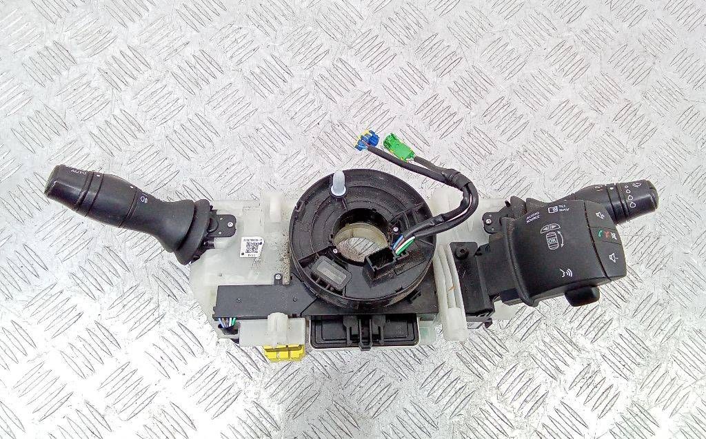 переключатель подрулевой (стрекоза) Renault Laguna 3 поколение 2008, 255670001R