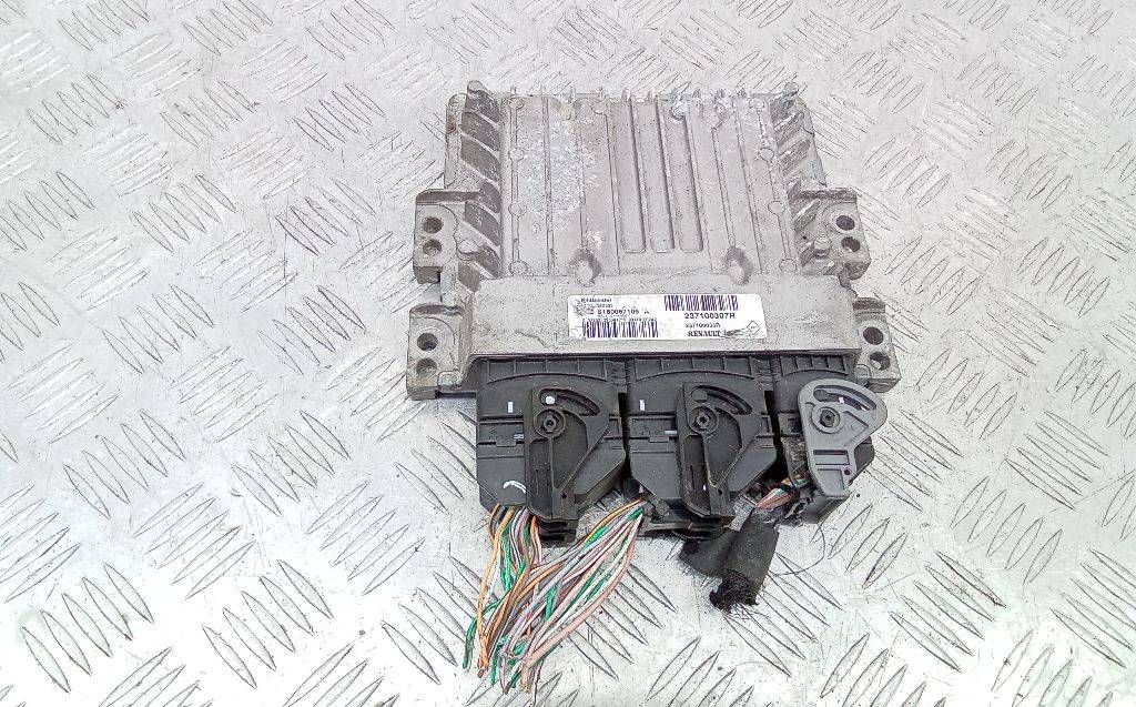 блок управления двигателем Renault Megane 3 поколение 2009, 1.5 л., дизель, МКПП, 237100307R
